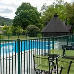 Brit Grand Hotel 3*