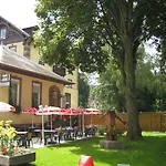 Brit Grand Hotel