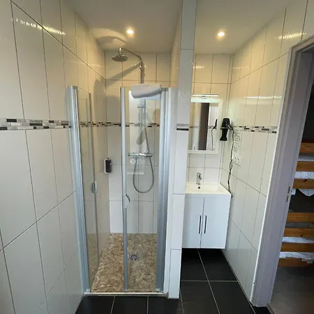 Brit Grand Hotel 3*