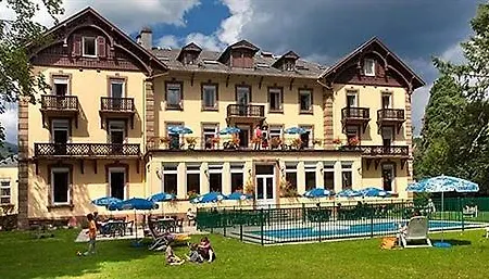Hotel Brit Grand
