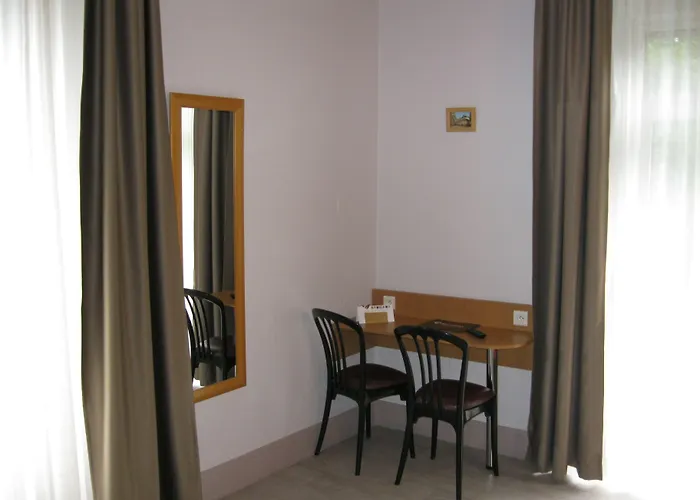 Brit Grand 蒙斯特